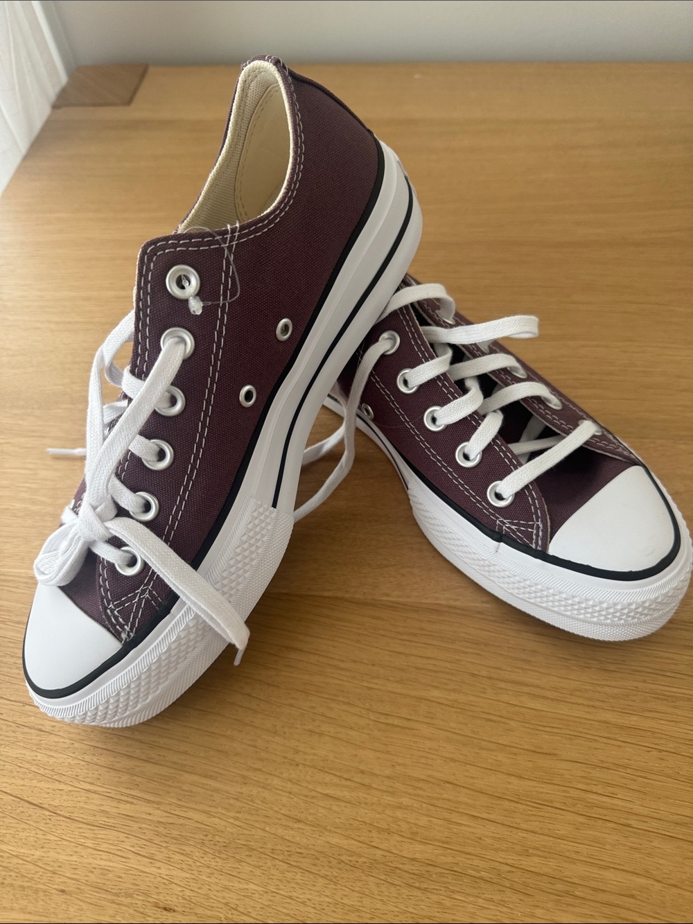 Converse Low Top Sneakers in Plum Canvas with‎ White Accents